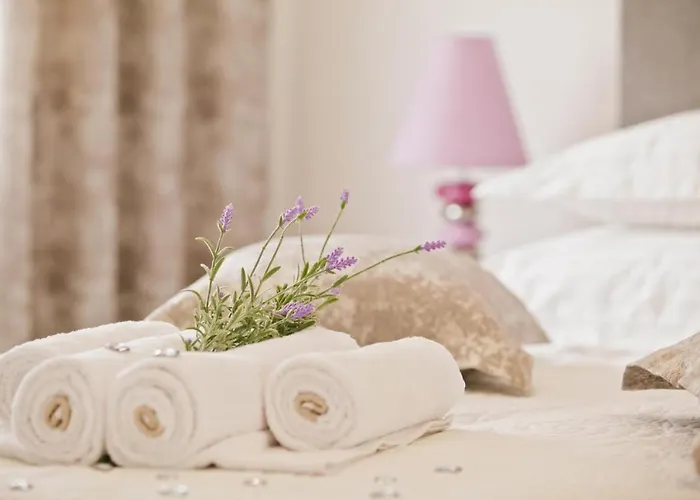 Satureja Montana Split